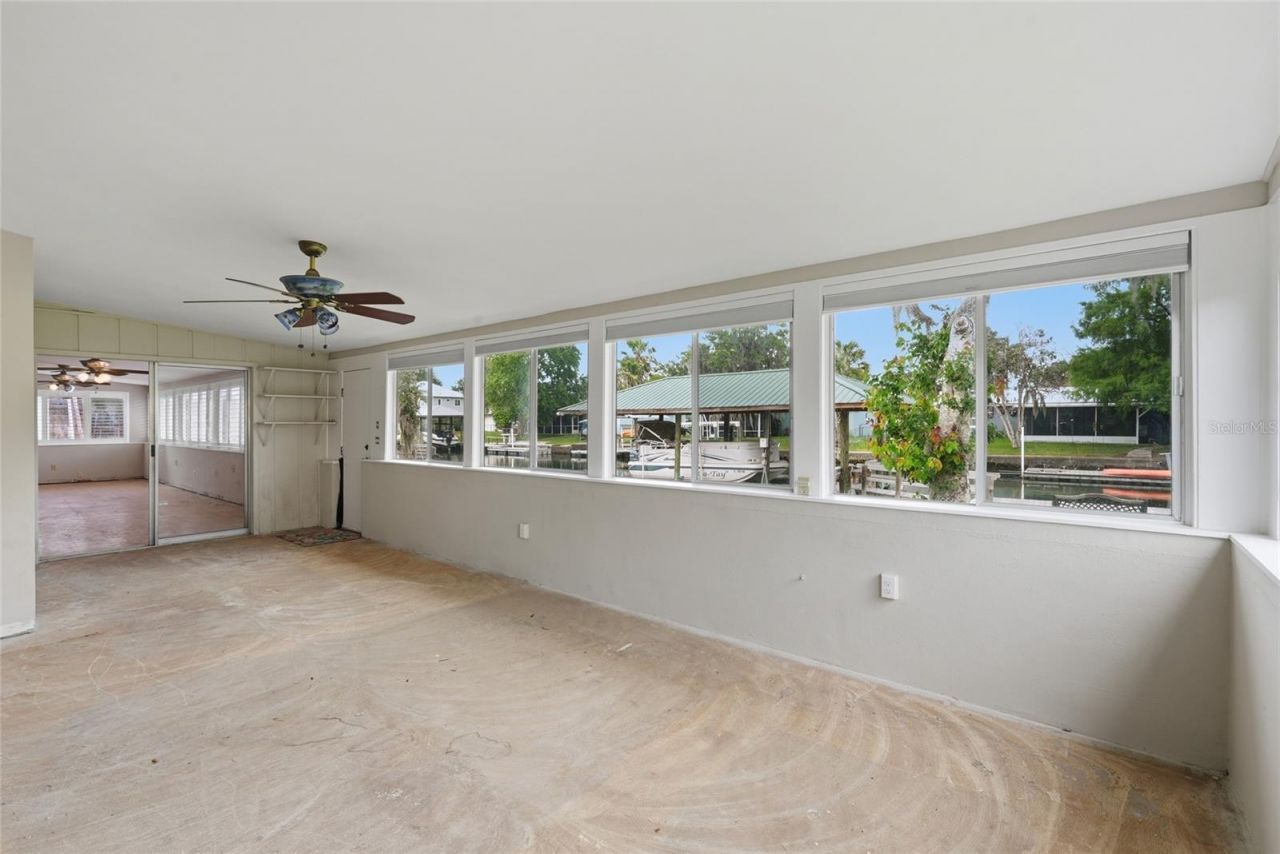 1401 SE Paradise Avenue, Crystal River, FL 34429 Photo