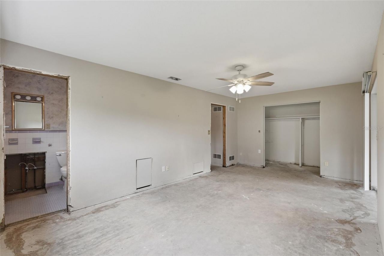 1401 SE Paradise Avenue, Crystal River, FL 34429 Photo