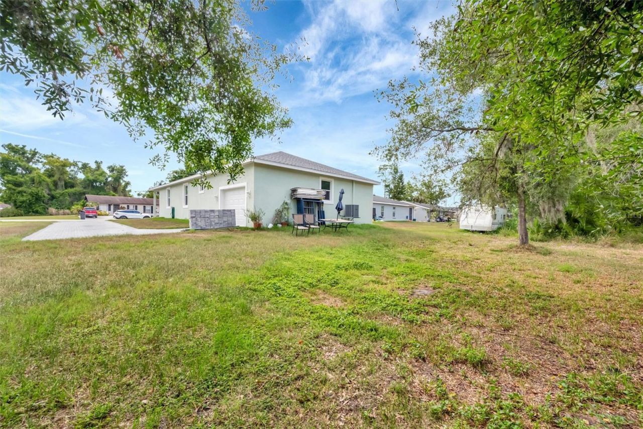 4929 20th Street Court E, Bradenton, FL 34203 Photo