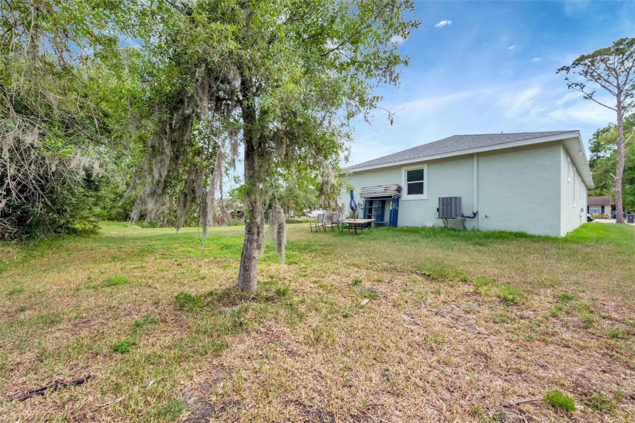 4929 20th Street Court E, Bradenton, FL 34203 Photo
