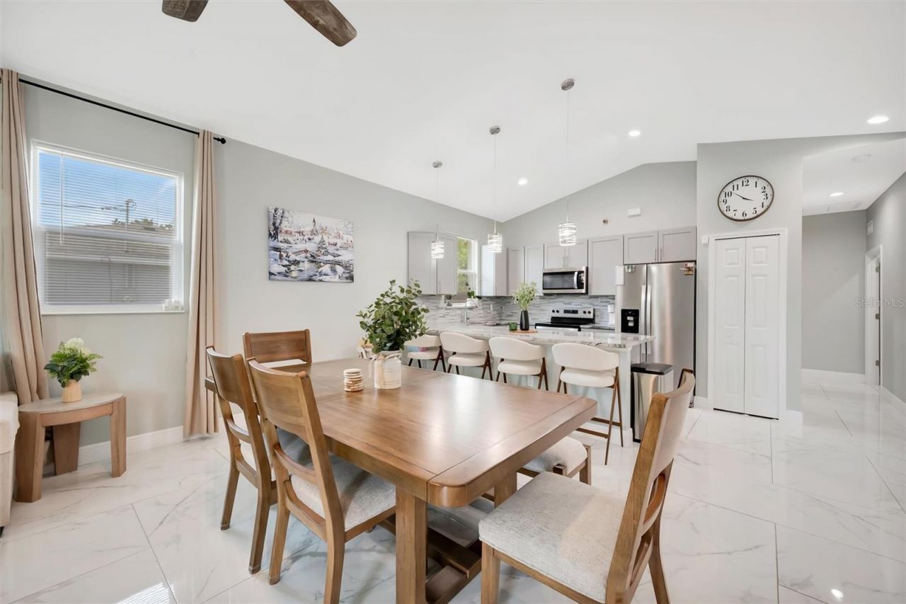 4929 20th Street Court E, Bradenton, FL 34203 Photo