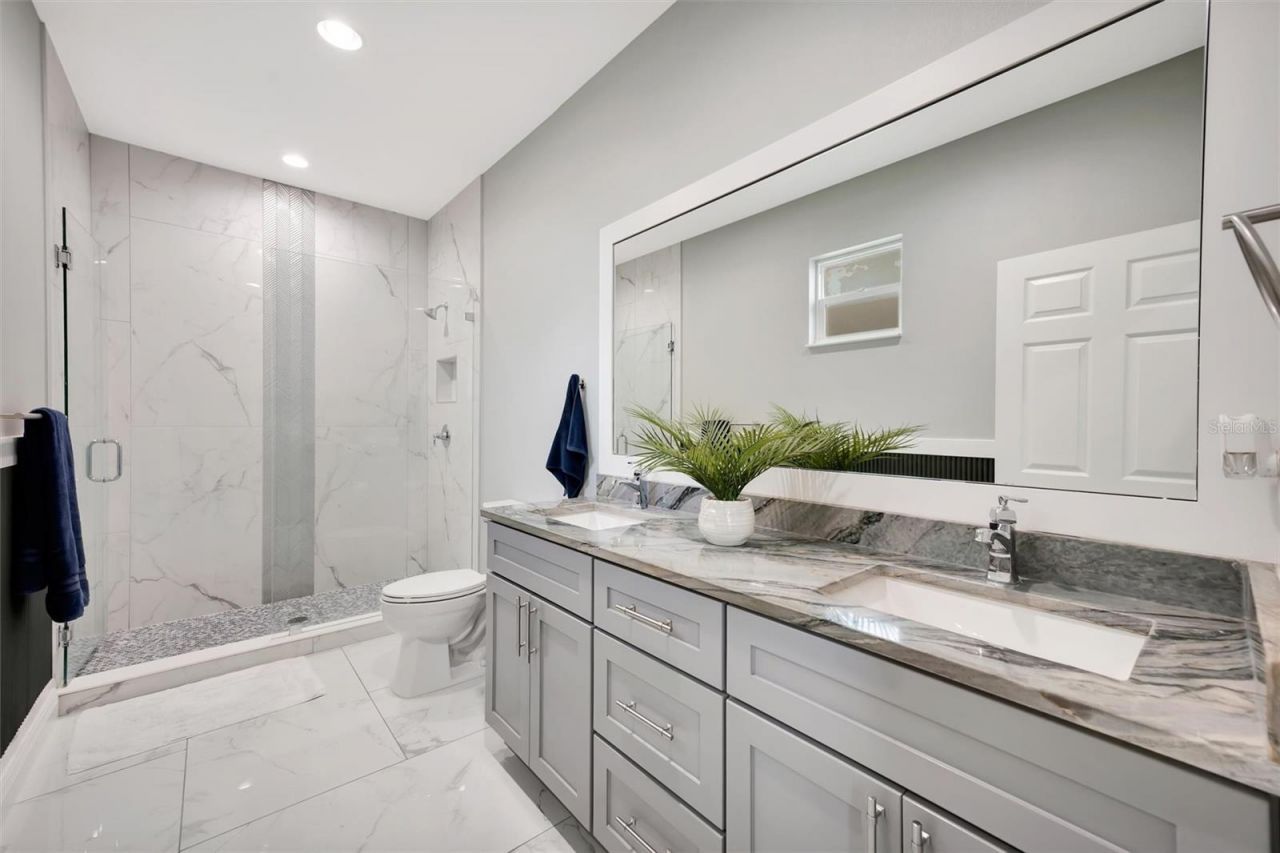 4929 20th Street Court E, Bradenton, FL 34203 Photo