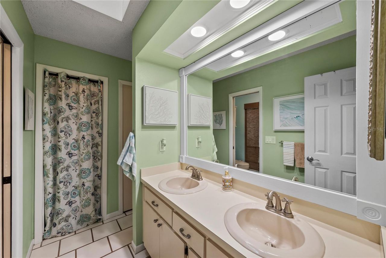 2503 High Oaks Lane, Lutz, FL 33559 Photo