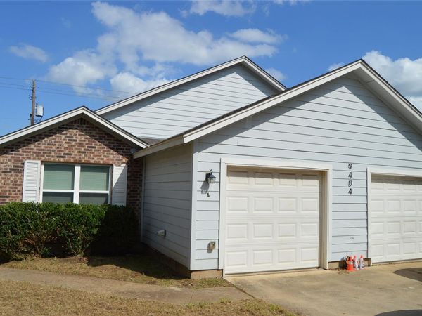9404 Menchaca RD, Unit A, Austin, TX 78748