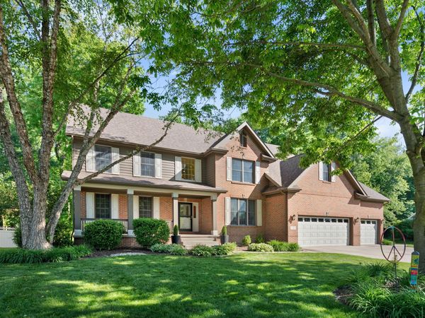 543 Windridge Drive, Chesterton, IN 46304