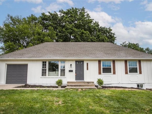 8812 E 54th Street, Raytown, MO 64133