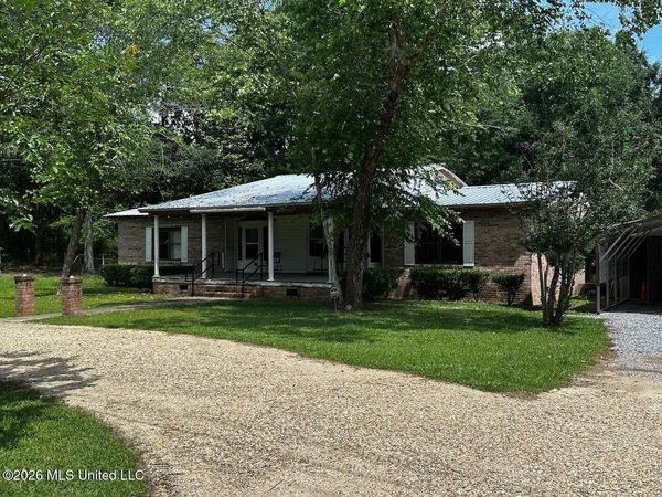 2291 Ovett Petal Road, Ovett, MS 39464