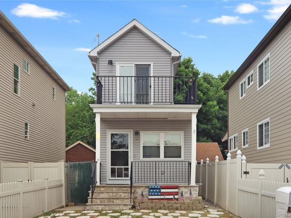 129 Bionia Avenue , Staten Island, NY 10305