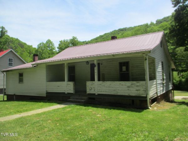 1263 Allison Gap Road, Saltville, VA 24370