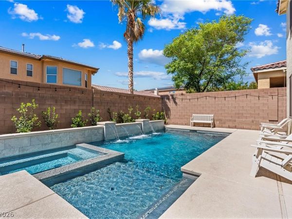 9335 Enchanted Grove Avenue , Las Vegas, NV 89149