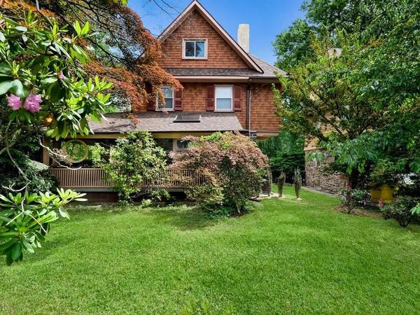104 EDGEHILL ROAD, BALA CYNWYD, PA 19004