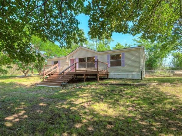 5609 E Horse Ranch Road, Perkins, OK 74059