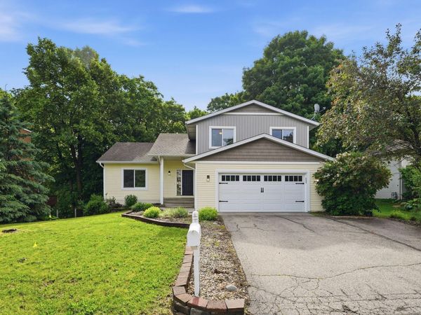 17399 Ridgewood Court, Prior Lake, MN 55372