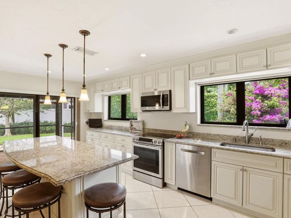 2657 SW 23rd Cranbrook Drive, Boynton Beach, FL 33436