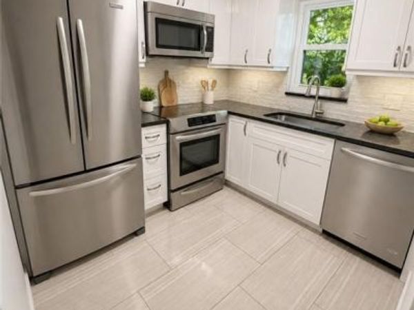 1440 Green Valley CIR, Unit 601, NAPLES, FL 34104