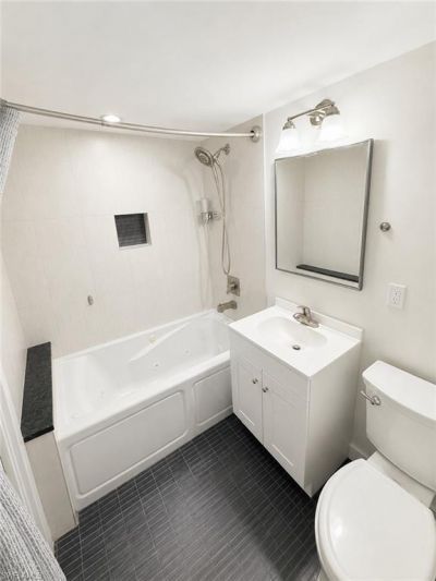 1440 Green Valley Cir, Unit 601, Naples, FL 34104 Photo