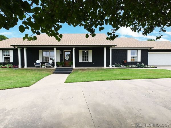 106 Redbud Lane , Gore, OK 74435