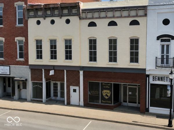 124-128 E Morgan Street , Martinsville, IN 46151