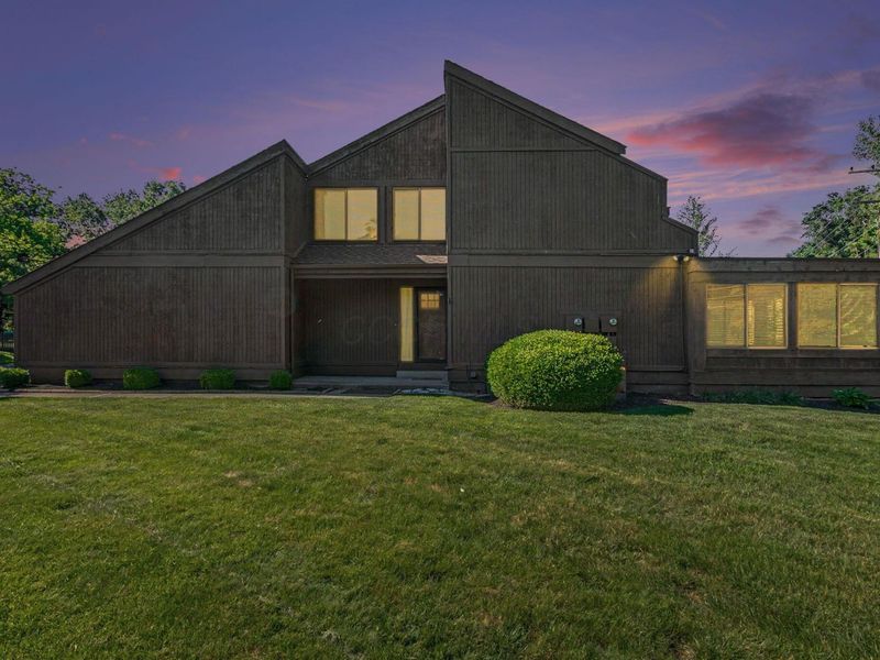 2129 Brookhurst Avenue, Unit D, Columbus, OH 43229 Photo 27