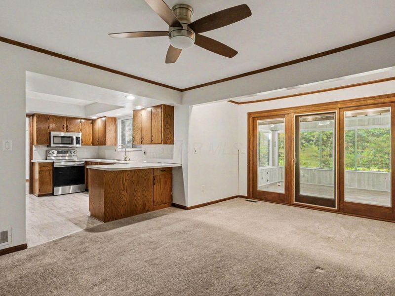 2129 Brookhurst Avenue, Unit D, Columbus, OH 43229 Photo 6