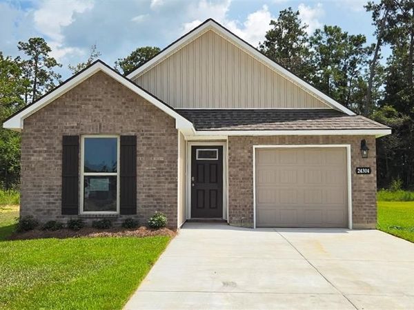24304 JUNE LYNN Drive, Ponchatoula, LA 70454