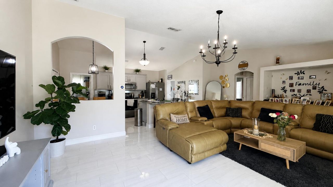 1002 SW Longfellow Road, Port Saint Lucie, FL 34953 Photo
