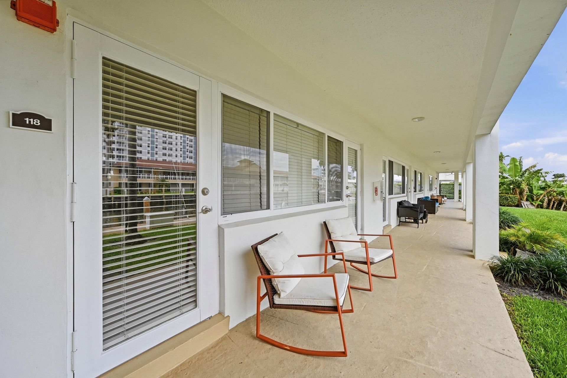 2881 NE 32nd Street, Unit 118, Fort Lauderdale, FL 33306 Photo
