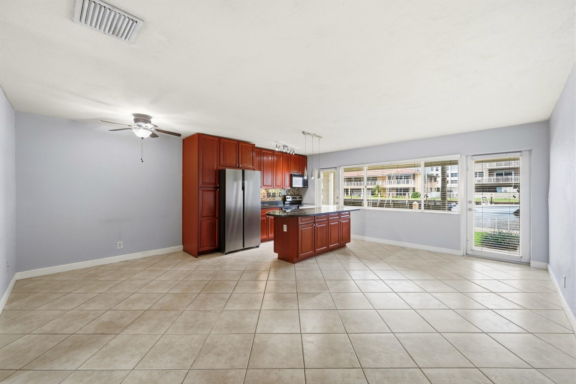 2881 NE 32nd Street, Unit 118, Fort Lauderdale, FL 33306 Photo