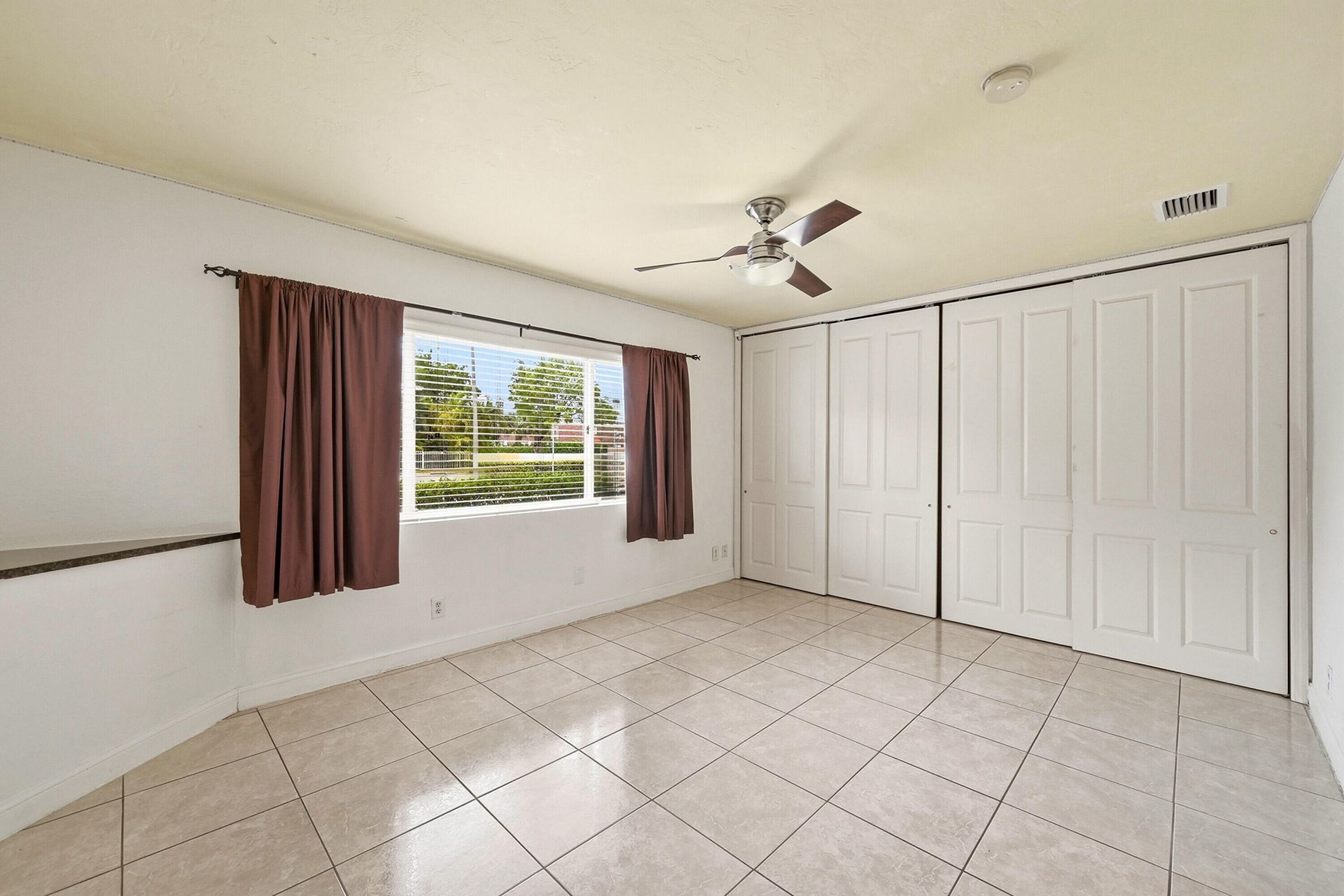 2881 NE 32nd Street, Unit 118, Fort Lauderdale, FL 33306 Photo