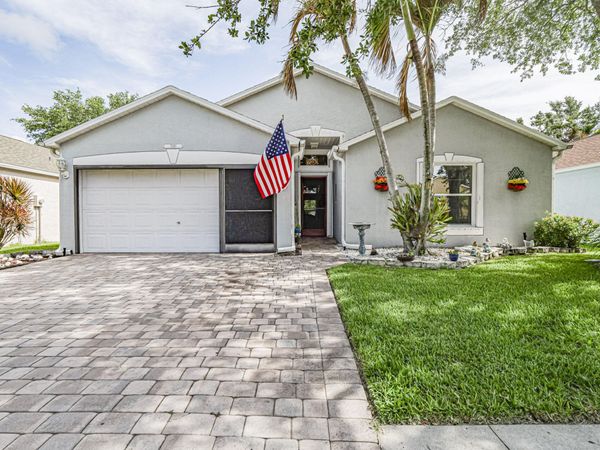 1360 10th Manor, Vero Beach, FL 32960