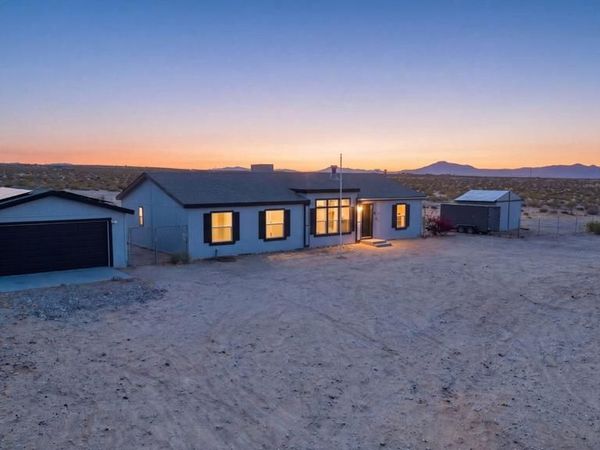1184 Lear Avenue, 29 Palms, CA 92277