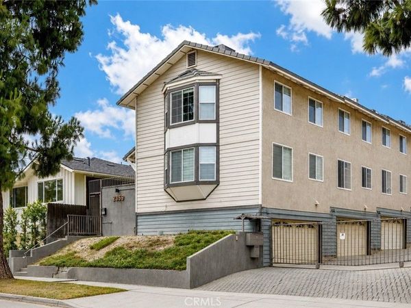 2359 Mira Vista Avenue, Unit F, Montrose, CA 91020