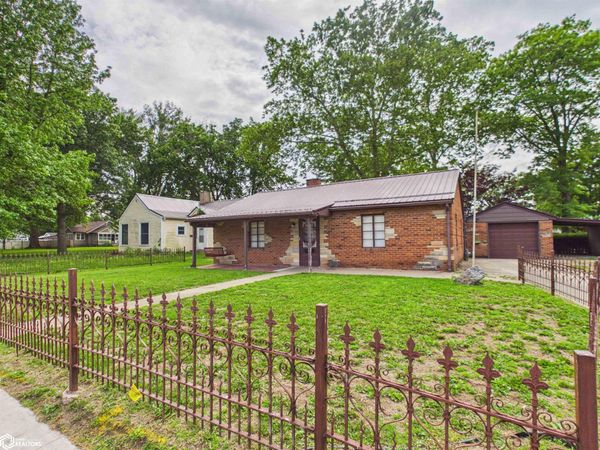 411 N Milner Street, Ottumwa, IA 52501