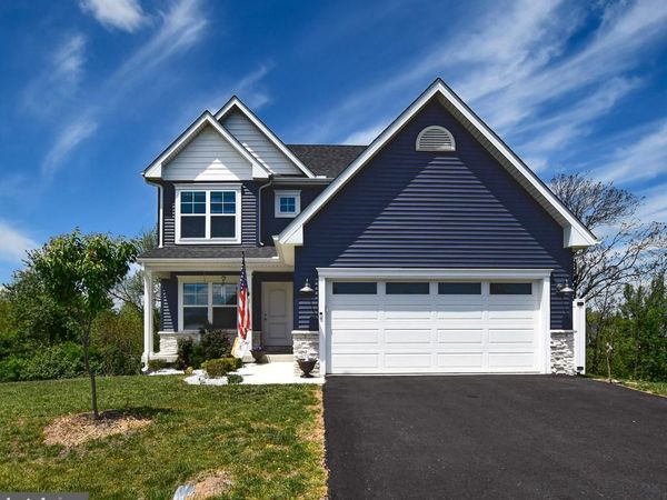 95 DULUTH DRIVE, MARTINSBURG, WV 25404