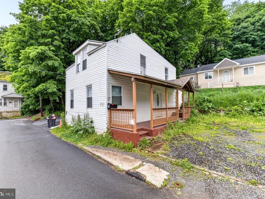 605 N 8th Street , Pottsville, PA 17901 Main Photo