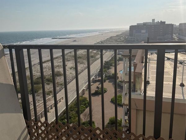 840 Shore Rd Shore Rd , Unit 6F, Long Beach, NY 11561