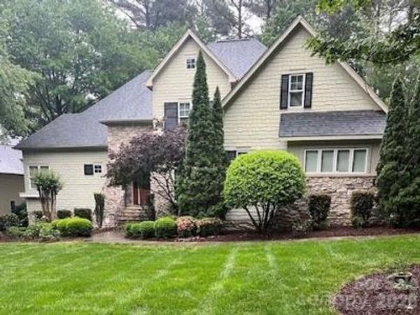 3912 Lake Spring Cove Court , Denver, NC 28037