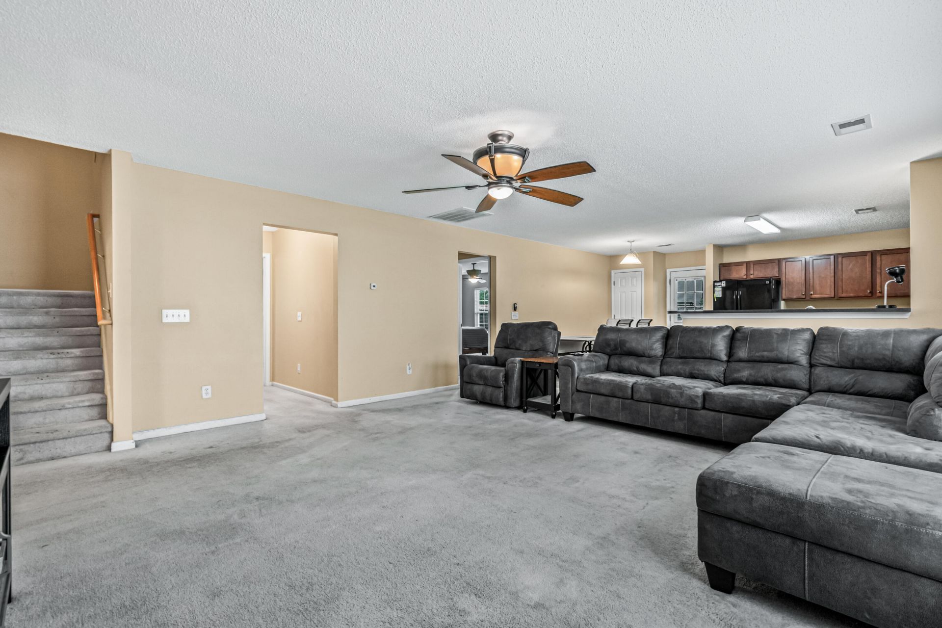 308 Bradley Bend Drive Photo 11