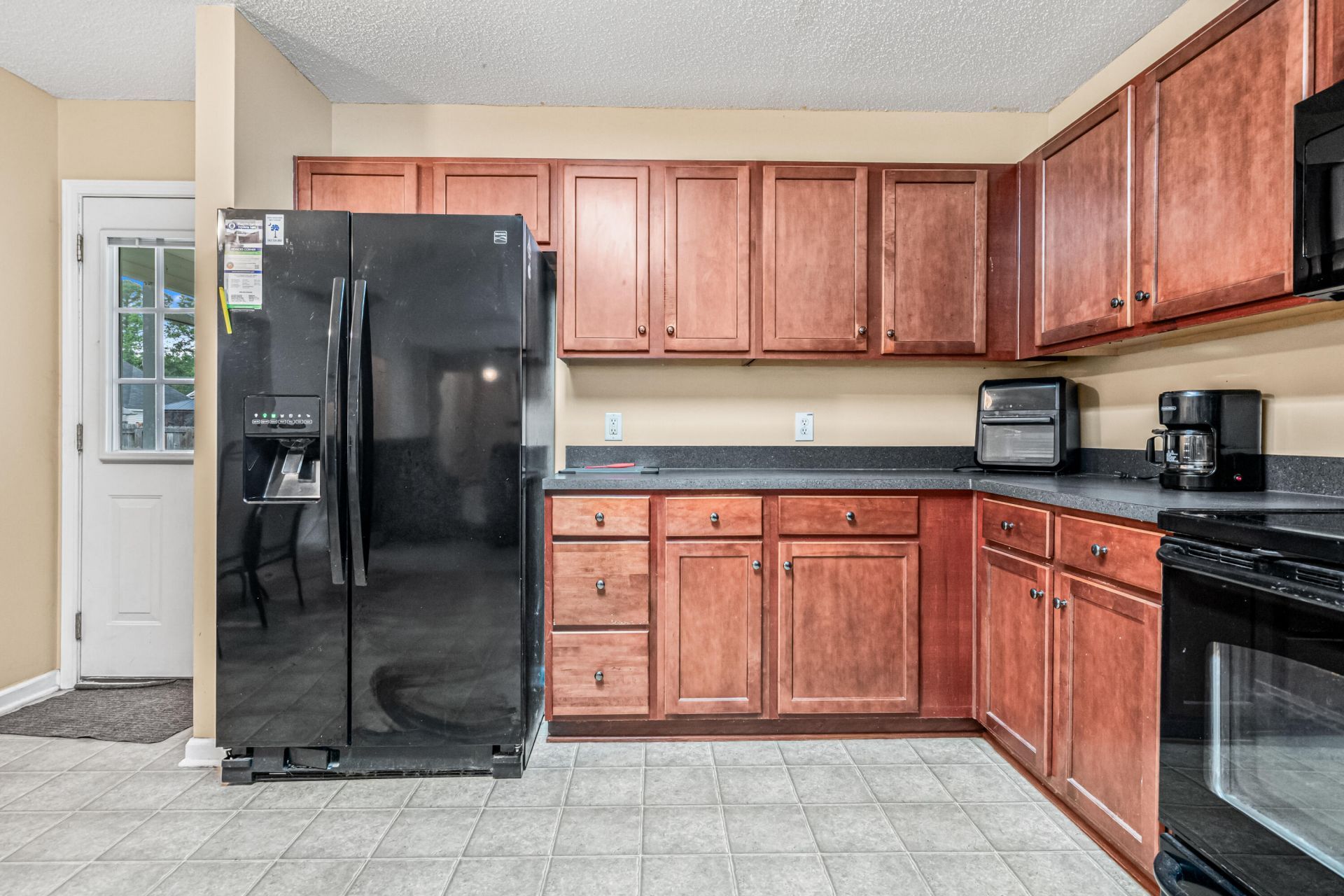 308 Bradley Bend Drive Photo 13