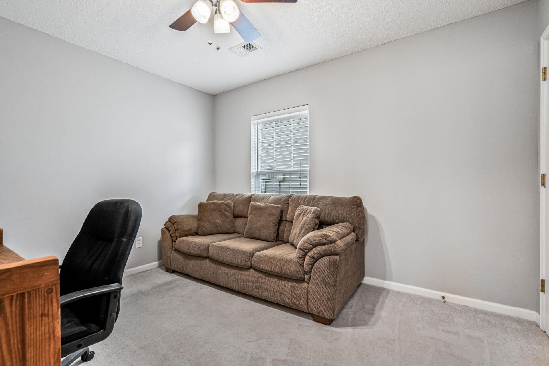 308 Bradley Bend Drive Photo 23