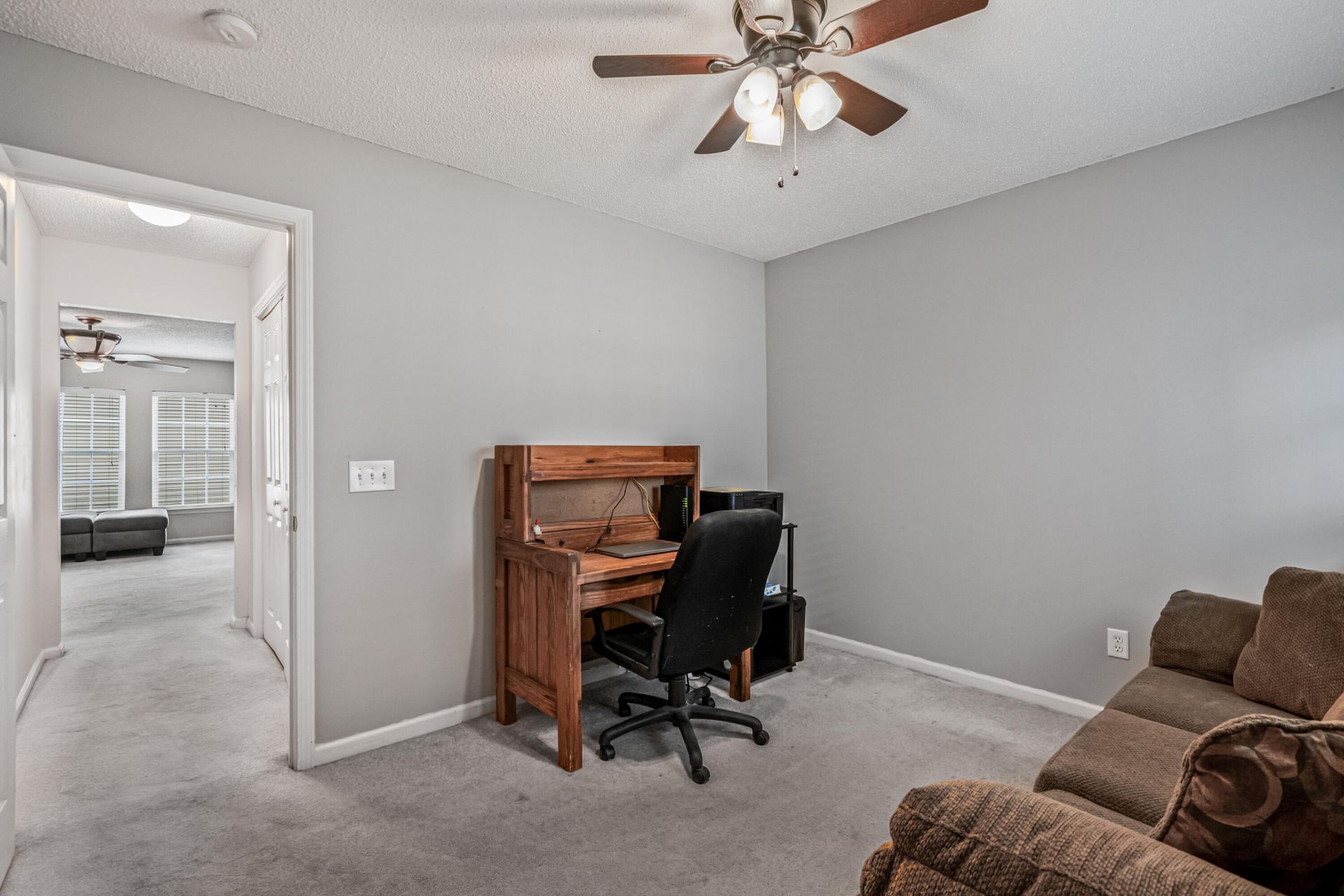 308 Bradley Bend Drive Photo 28