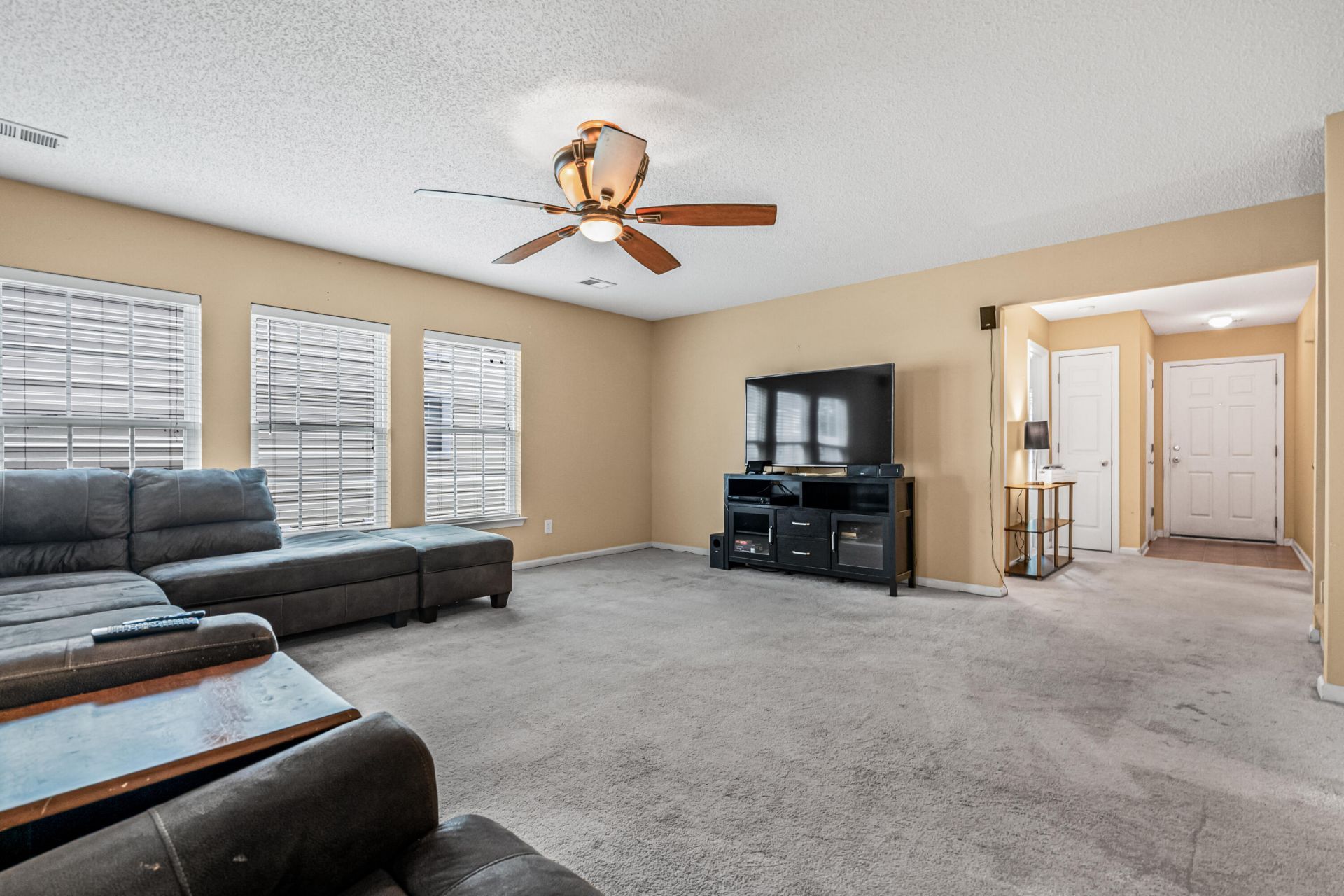 308 Bradley Bend Drive Photo 9