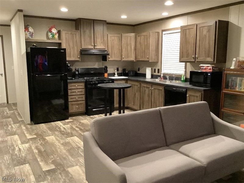 4534 Lake Road East, Unit 71, Geneva on the Lake, OH 44041 Photo 6