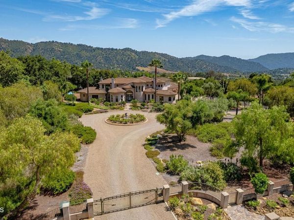 10948 Alto Court, Oak View, CA 93022