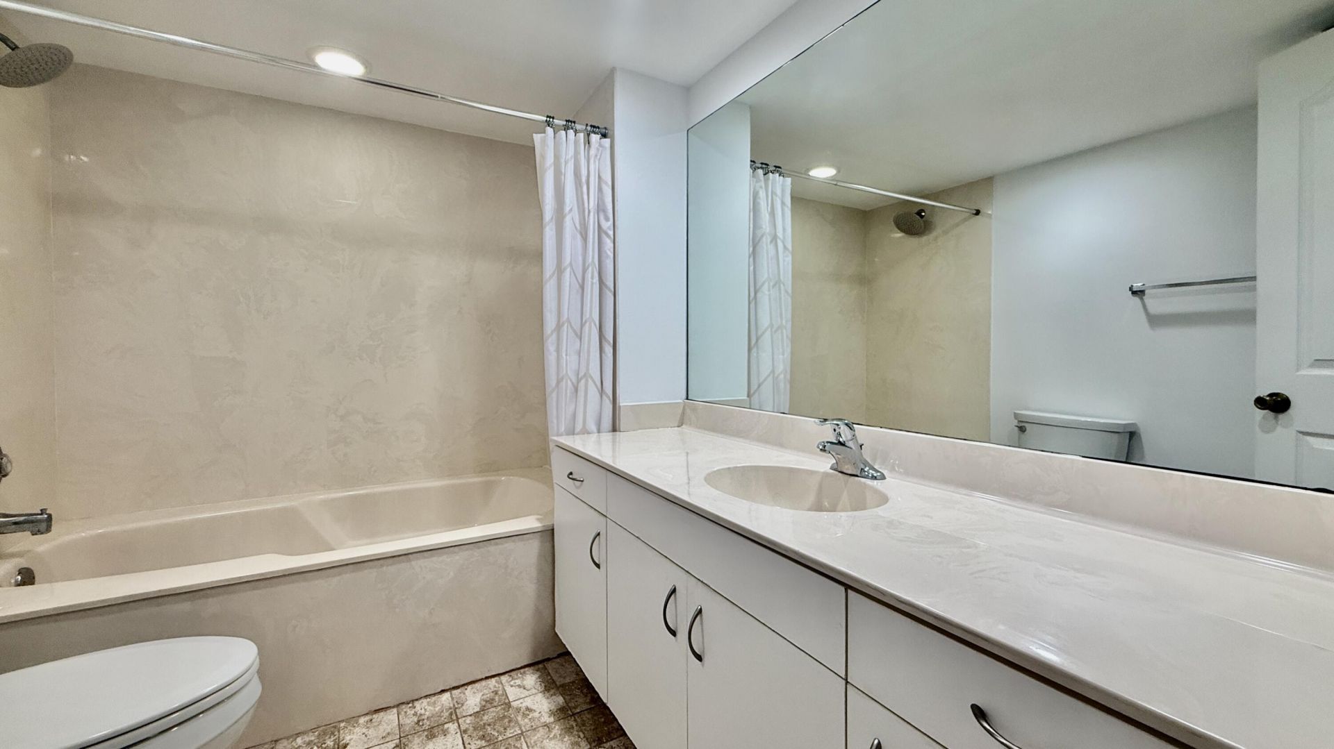 1901 S Roosevelt Boulevard, Unit 401S, Key West, FL 33040 Photo