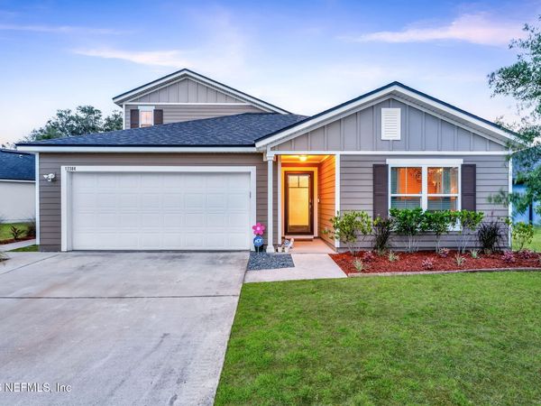 12384 CHERRY BLUFF Drive, Jacksonville, FL 32218