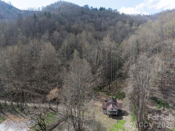 14225 HWY 19 W Highway W, Bryson City, NC 28713