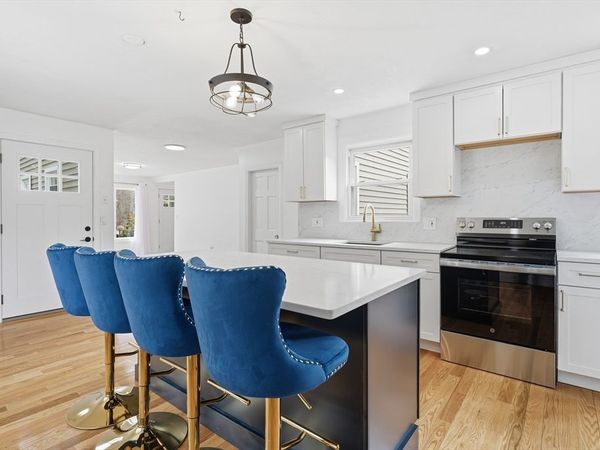 724 Linwood St., Unit 724, Abington, MA 02351