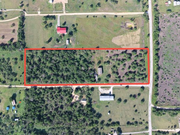 100 Northridge LN, Martindale, TX 78655