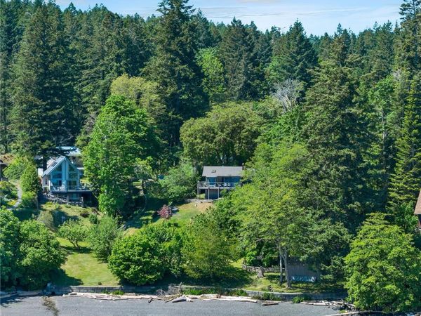 775 Endersby Rd , Quadra Island, BC V0P 1H0